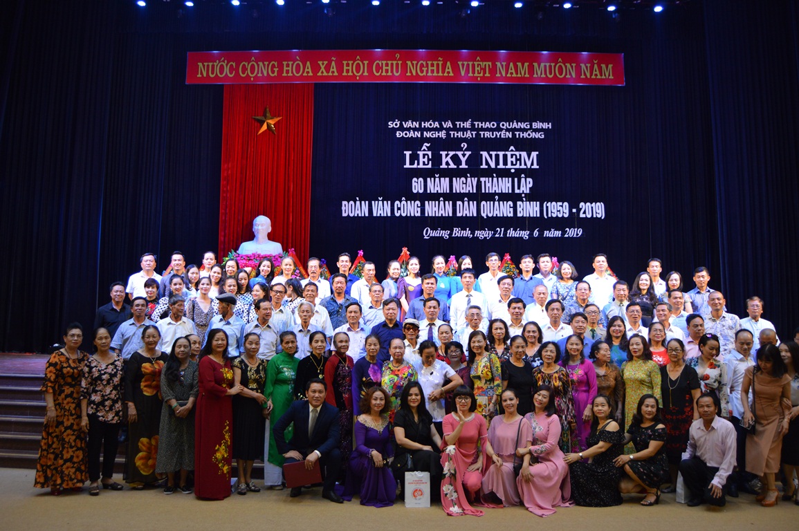 Kỷ niệm 60 năm Đoàn Văn công nhân dân Quảng Bình