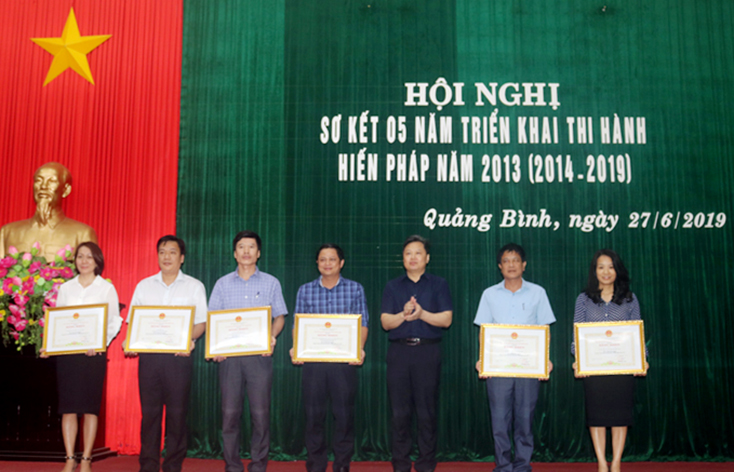 Nâng cao ý thức chấp hành pháp luật trong nhân dân