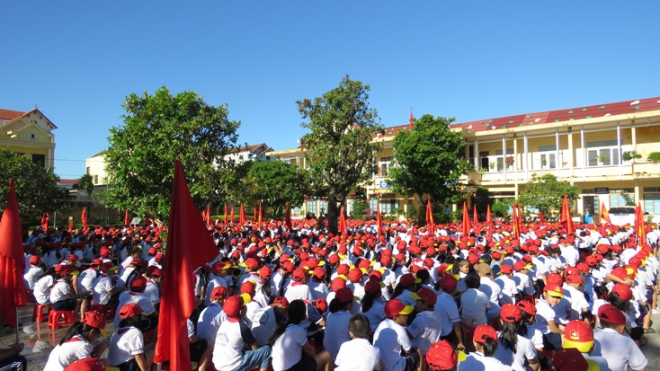 Ghi ở ngôi trường anh hùng