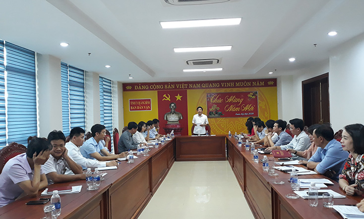 Đẩy mạnh các phong trào thi đua yêu nước để hoàn thành xuất sắc nhiệm vụ chính trị được giao