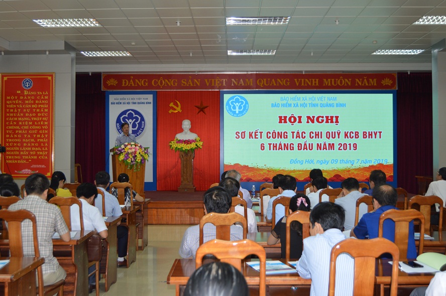 Các đơn vị đã chi hết 55,42% quỹ khám chữa bệnh bảo hiểm y tế được giao