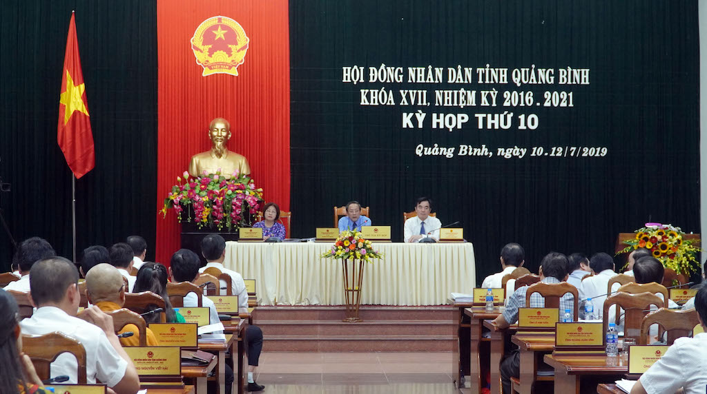 HĐND tỉnh thảo luận và chất vấn nhiều vấn đề "nóng"