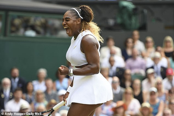 Chỉ cần 59 phút, Serena Williams hạ 'đo ván' Strycova để đi vào lịch sử Grand Slam