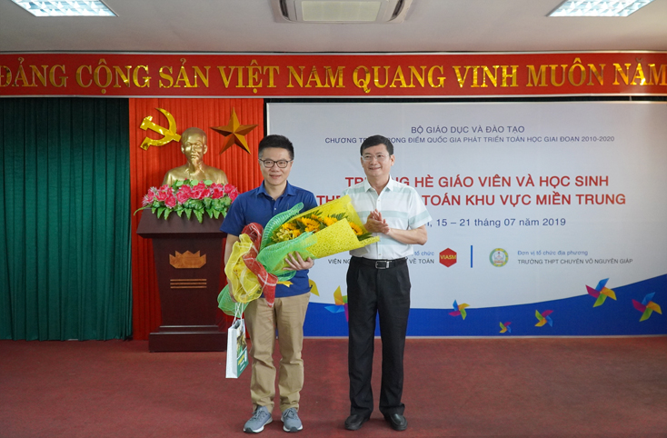 Khai mạc "Trường hè Toán học" khu vực miền Trung