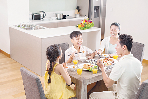 Dạy con "ăn lạt"- món quà của cha mẹ dành cho con