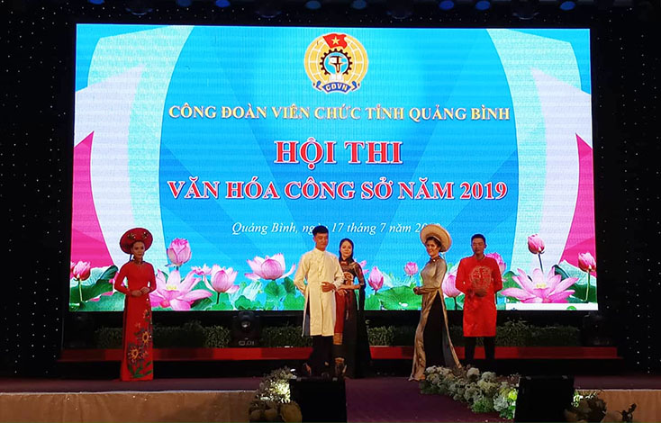 200 đoàn viên công đoàn tham gia hội thi văn hóa công sở