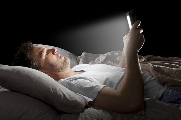 Nghiên cứu về tác động của ánh sáng đối với đồng hồ sinh học