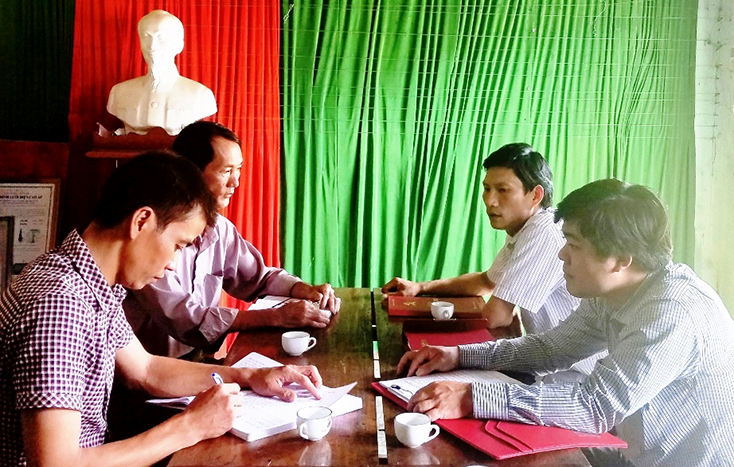 Sinh hoạt chi bộ ở thôn, bản, tổ dân phố: Bám sát thực tiễn, nhân rộng cách làm hay