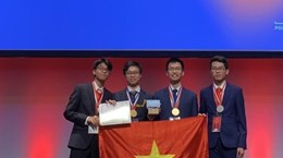 Học sinh Việt lần đầu đạt điểm tuyệt đối thi thực hành Olympic Hóa học