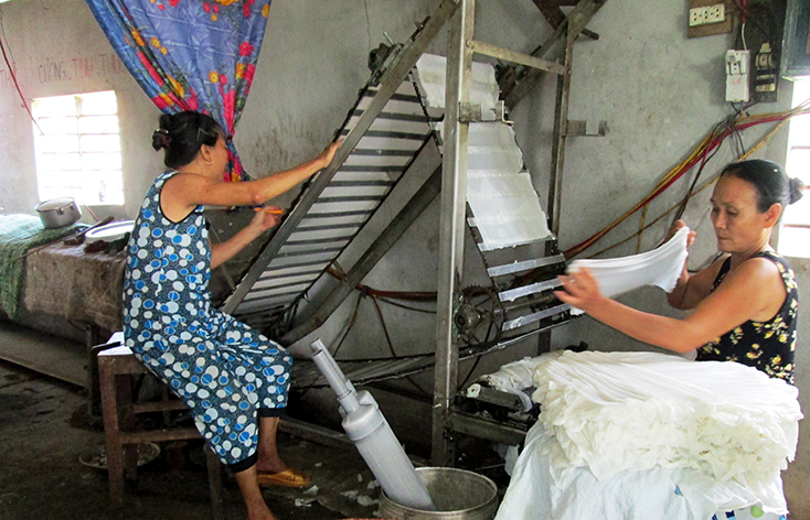 Quảng Trạch: Đẩy mạnh phong trào thi đua "Phụ nữ tích cực học tập, lao động sáng tạo, xây dựng gia đình hạnh phúc"