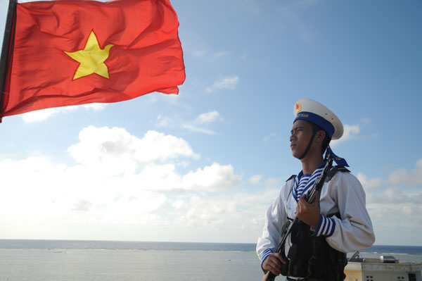 Tổ quốc trên từng giọt biển