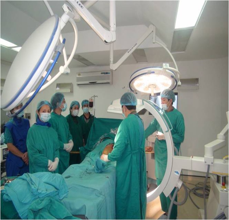 Bệnh viện hữu nghị Việt Nam-Cuba Đồng Hới đẩy mạnh công tác nghiên cứu khoa học