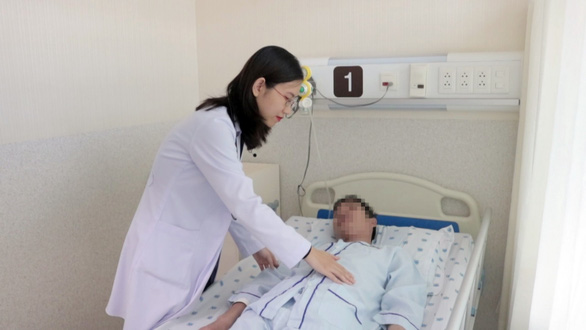Ngộ độc thạch tín suýt chết nghi hít phải khói từ thuốc xông nhà