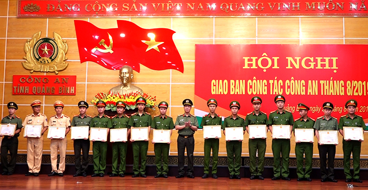 Giữ vững an ninh chính trị, trật tự an toàn xã hội trên địa bàn