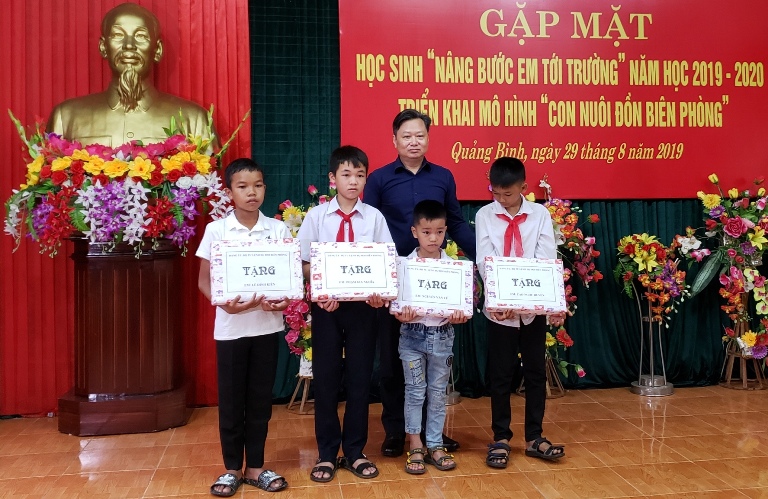 BĐBP tỉnh triển khai mô hình "Con nuôi đồn biên phòng"