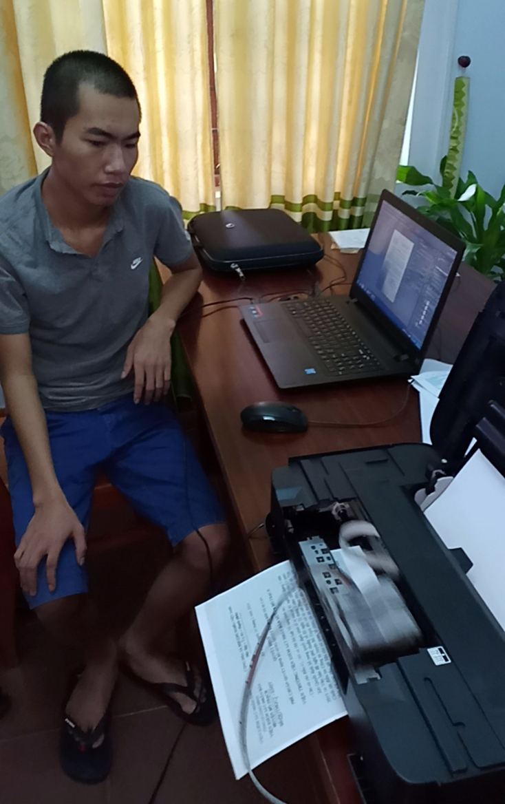 Truy tố đối tượng làm giả con dấu, tài liệu của cơ quan nhà nước
