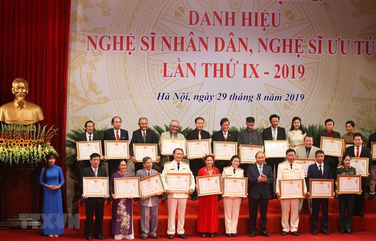 Vinh danh những Nghệ sỹ Nhân dân với những cống hiến xuất sắc