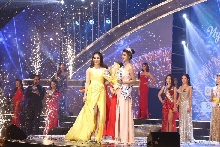 Thí sinh Trần Ngọc Huyền đăng quang Người đẹp du lịch Quảng Bình 2019
