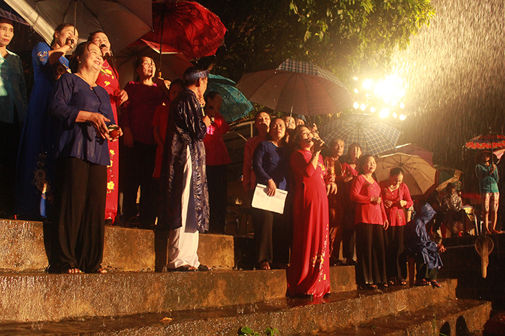Đêm hò khoan Lệ Thủy
