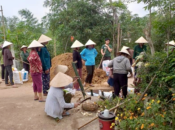 Phụ nữ Dương Thủy (Lệ Thủy):   Chung tay bảo vệ môi trường