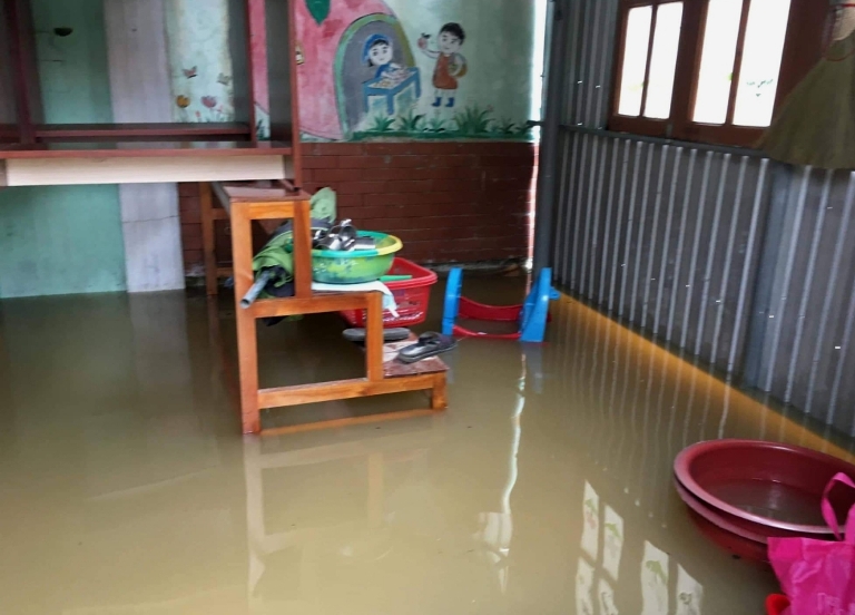 100% trường học ở thị xã Ba Đồn hoãn khai giảng do mưa lũ