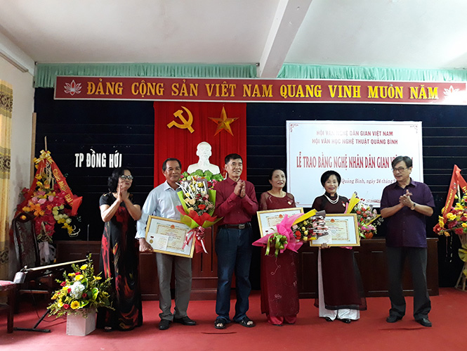 Vinh danh các nghệ nhân dân gian