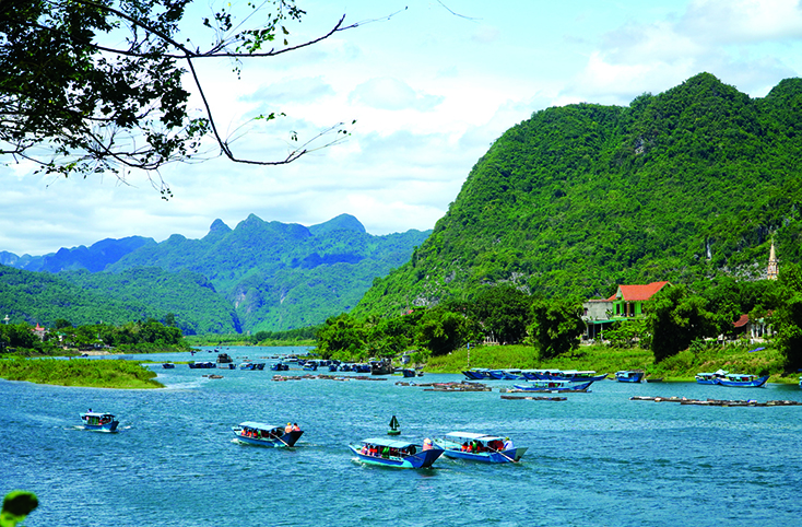 Nước non miền di sản