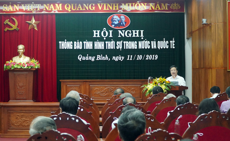 Thông báo tình hình thời sự trong nước và quốc tế cho nguyên cán bộ chủ chốt của tỉnh