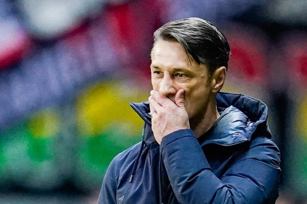Bayern và Kovac kết thúc 'mối lương duyên' sau trận thua Frankfurt