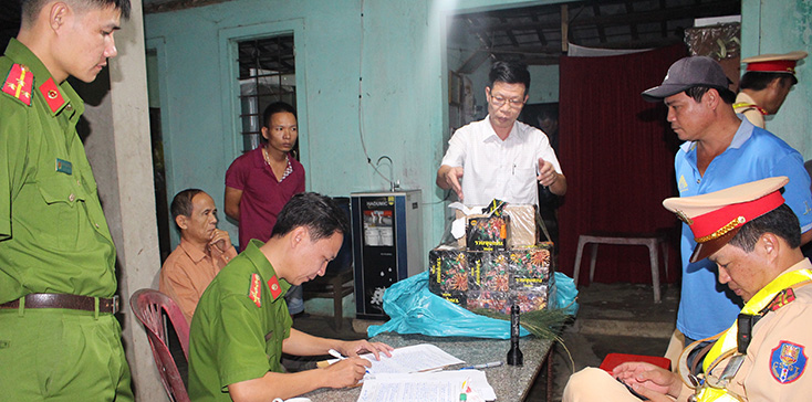 Lực lượng CSGT Công an tỉnh: Phát hiện nhiều phương tiện chở pháo trái phép