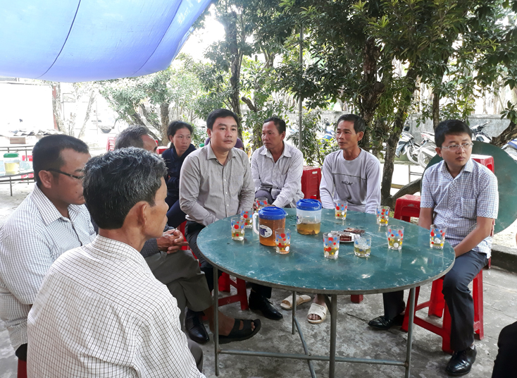 Bố Trạch: Thăm những gia đình có người thân gặp nạn ở nước Anh