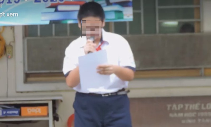 Từ vụ HS phải kiểm điểm trước toàn trường: Kỷ luật thế nào để giáo dục