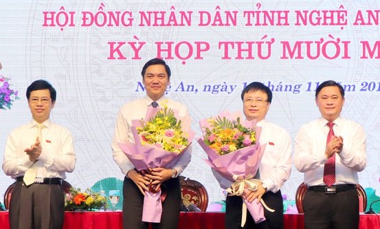 Bầu bổ sung Phó Bí thư, Phó Chủ tịch 3 tỉnh