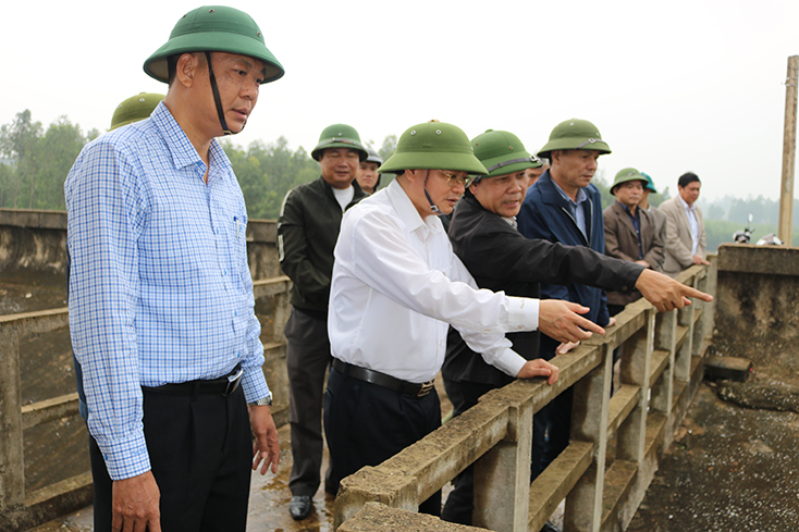 Kiểm tra các hồ chứa nước phục vụ sản xuất vụ Đông - Xuân 2019 - 2020