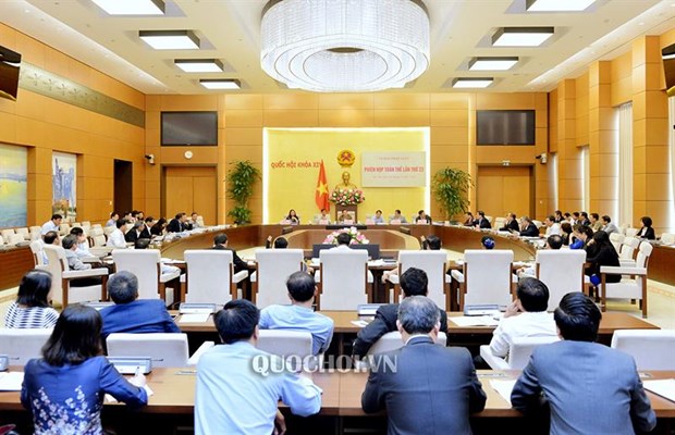 Sắp xếp đơn vị hành chính cấp huyện, xã: Khó xử lý công chức dôi dư