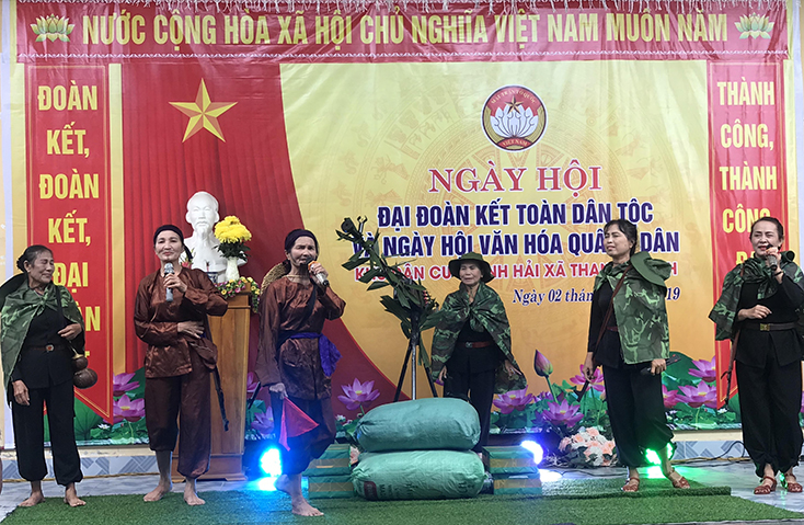 Sôi nổi ngày hội của toàn dân