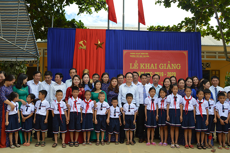 Nỗ lực bao phủ BHYT đến 100% học sinh, sinh viên