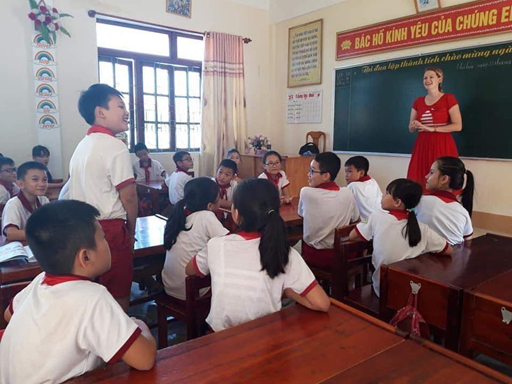 Trường tiểu học số 2 Hoàn Lão: Dẫn đầu phong trào thi đua "Dạy tốt-Học tốt"
