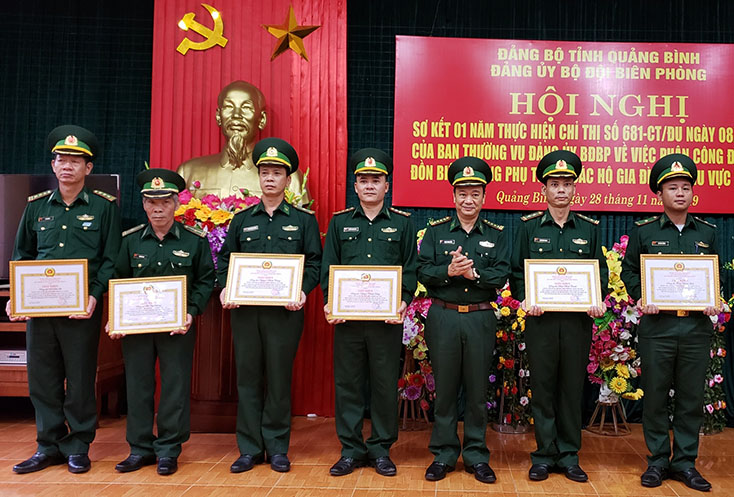 Bộ đội Biên phòng tỉnh: "3 bám, 4 cùng" các hộ gia đình ở khu vực biên giới