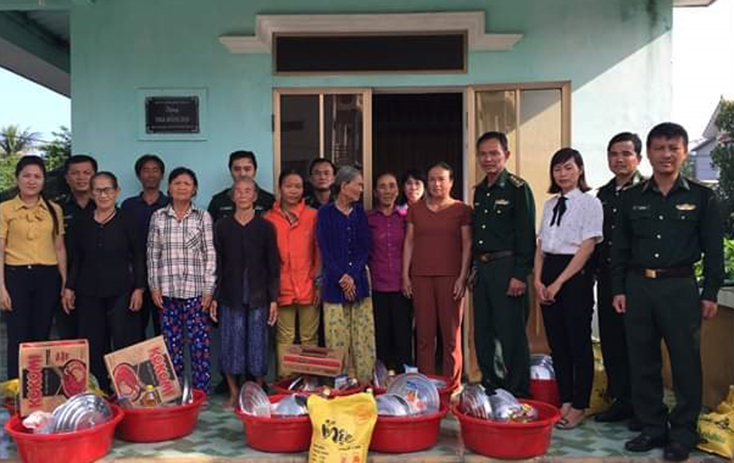 Tăng cường mối quan hệ mật thiết quân-dân
