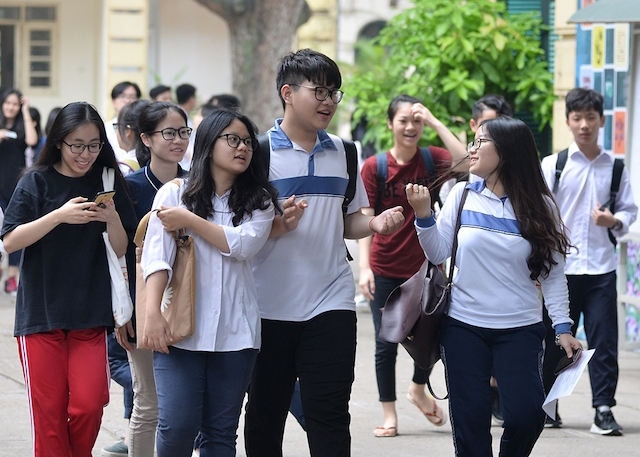 Bỏ quy định kiểm tra và cấp chứng chỉ ngoại ngữ