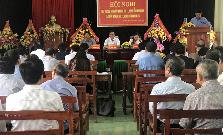 Nỗ lực tham gia xây dựng Đảng, chính quyền trong sạch, vững mạnh