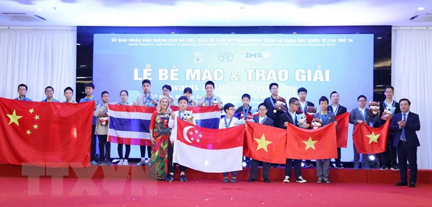 Đoàn học sinh Việt Nam giành 15 huy chương vàng tại IMSO 2019