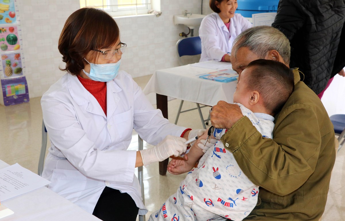 Thủ tướng Chính phủ chỉ thị tăng cường công tác tiêm chủng