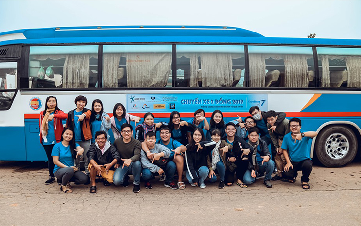 Hơn 240 vé miễn phí cho người nghèo về quê đón Tết
