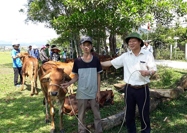 Minh Hóa:  Hỗ trợ trên 5,5 tỷ đồng cho 33 dự án chăn nuôi