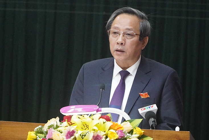"Tập trung đánh giá khách quan, toàn diện tình hình, rút ra bài học kinh nghiệm trong công tác chỉ đạo, điều hành" (*)
