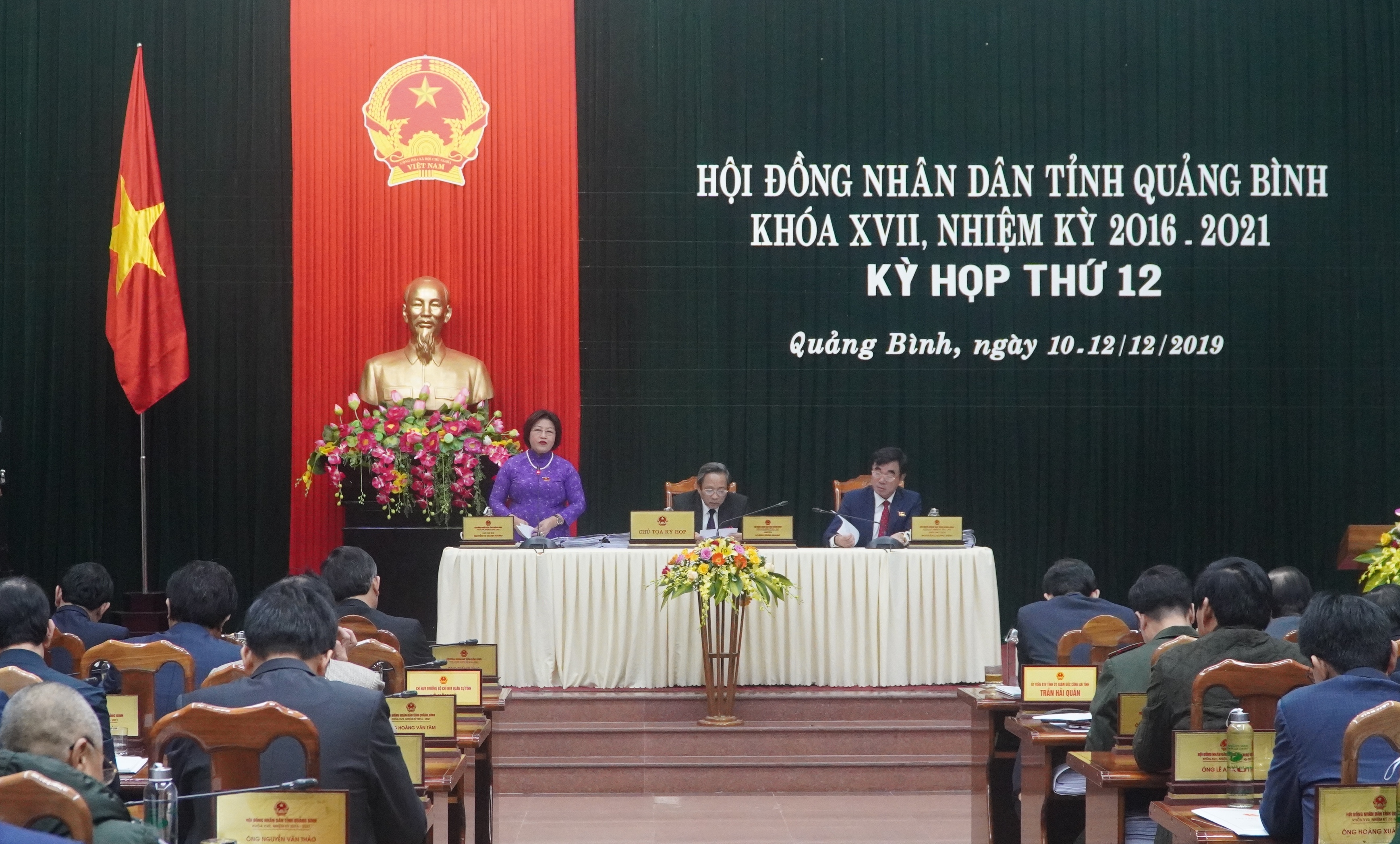 HĐND tỉnh thảo luận và chất vấn nhiều vấn đề "nóng", cử tri quan tâm
