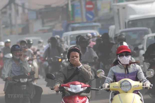 Trên 50 điểm quan trắc không khí miền Bắc ở ngưỡng rất có hại sức khỏe