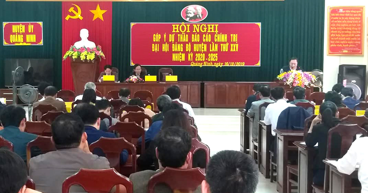 Quảng Ninh: Cán bộ cốt cán góp ý vào dự thảo Báo cáo chính trị Đại hội Đảng bộ huyện lần thứ XXV